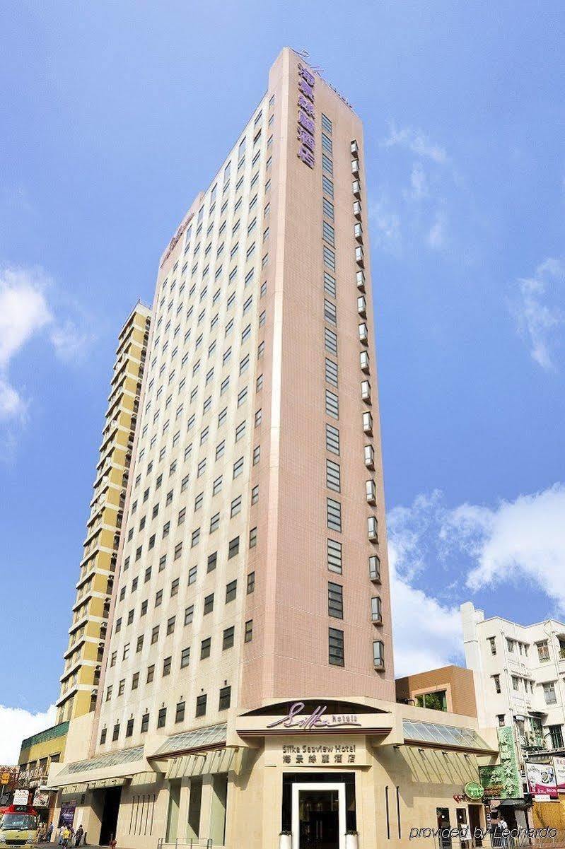 Silka Seaview Hotel Хонконг Екстериор снимка